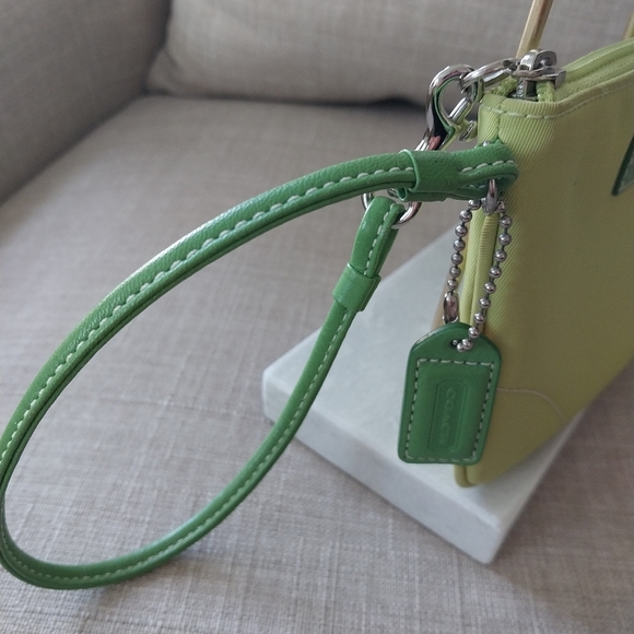 Coach Wristlet - Picture 4 of 5